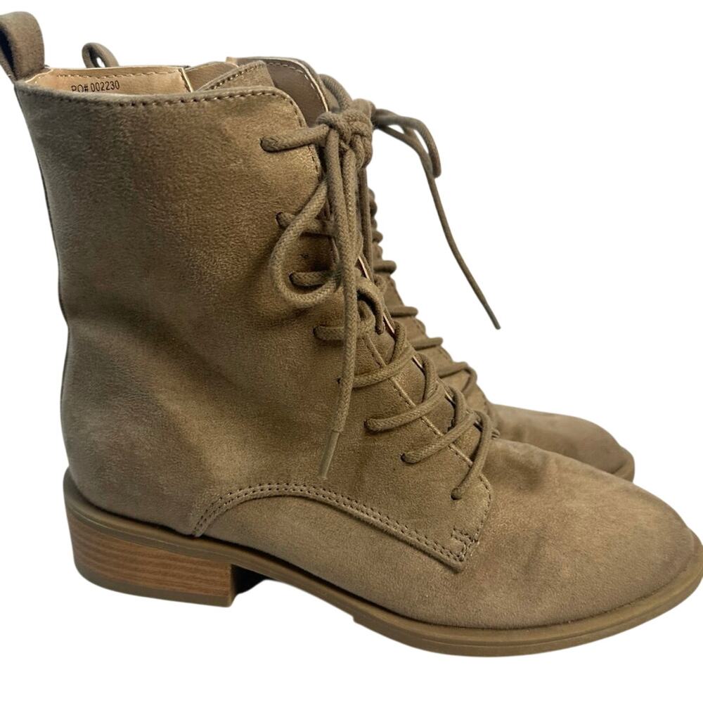 Journee Collection Women's Vienna faux suede Block Heel Combat Boots lace & zips